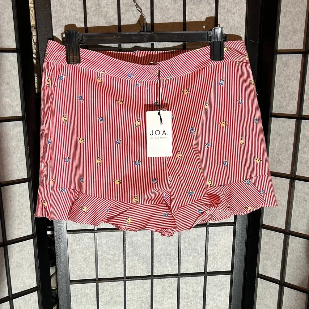 J.O.A. Red and White Striped Women's Shorts with Floral Accents - Picture 1 of 3